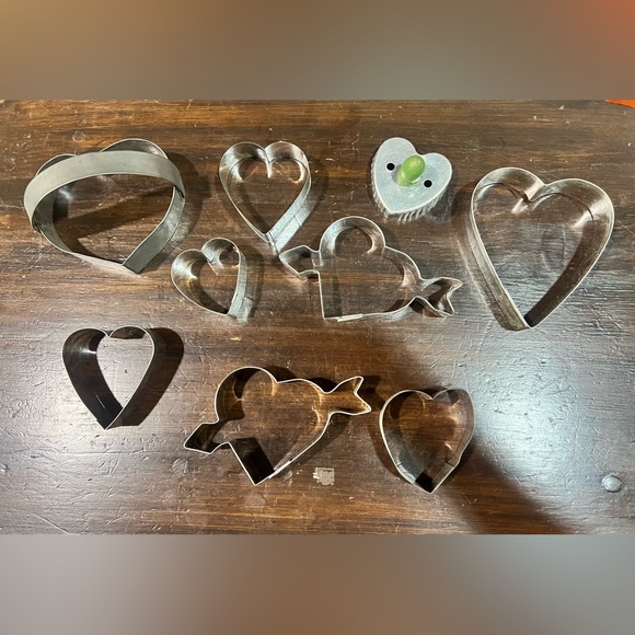 Lot of heart Valentine’s Day metal cookie cutters - Picture 1 of 3